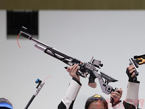 世界射击锦标赛中国枪手表现出色