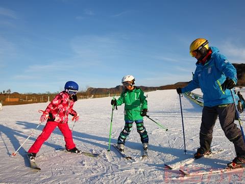 第五届北京、南山自由式滑雪双板公开赛