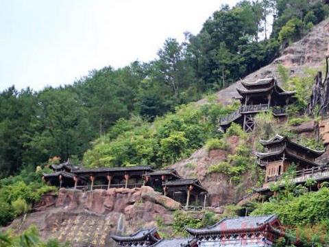 梅州有哪些山可以爬 最佳爬山景点推荐