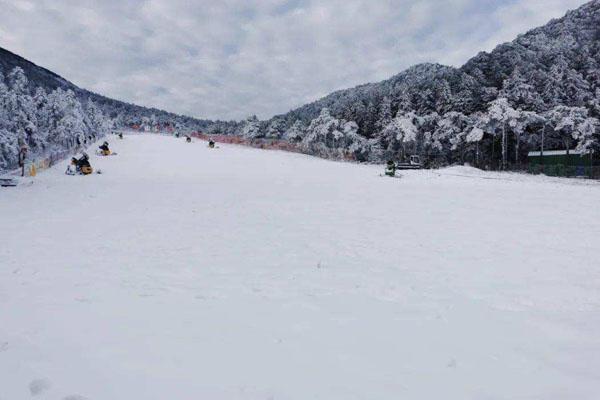 南昌周边哪里有滑雪的地方 南昌周边滑雪胜地