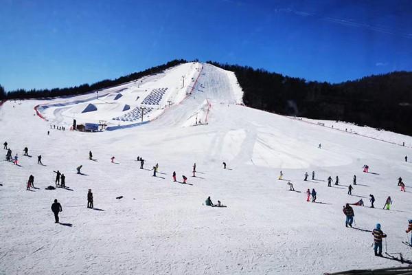 神农架滑雪场好玩吗 怎么感觉没什么关注