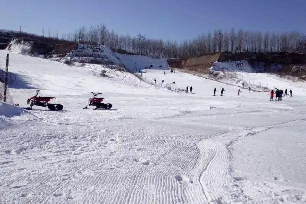 2020-2021龙泉国际滑雪场在哪里 龙泉国际滑雪场门票多少钱