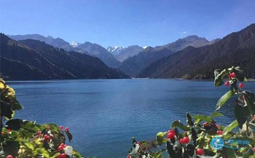 天山天池风景区攻略 天山天池风景区图片