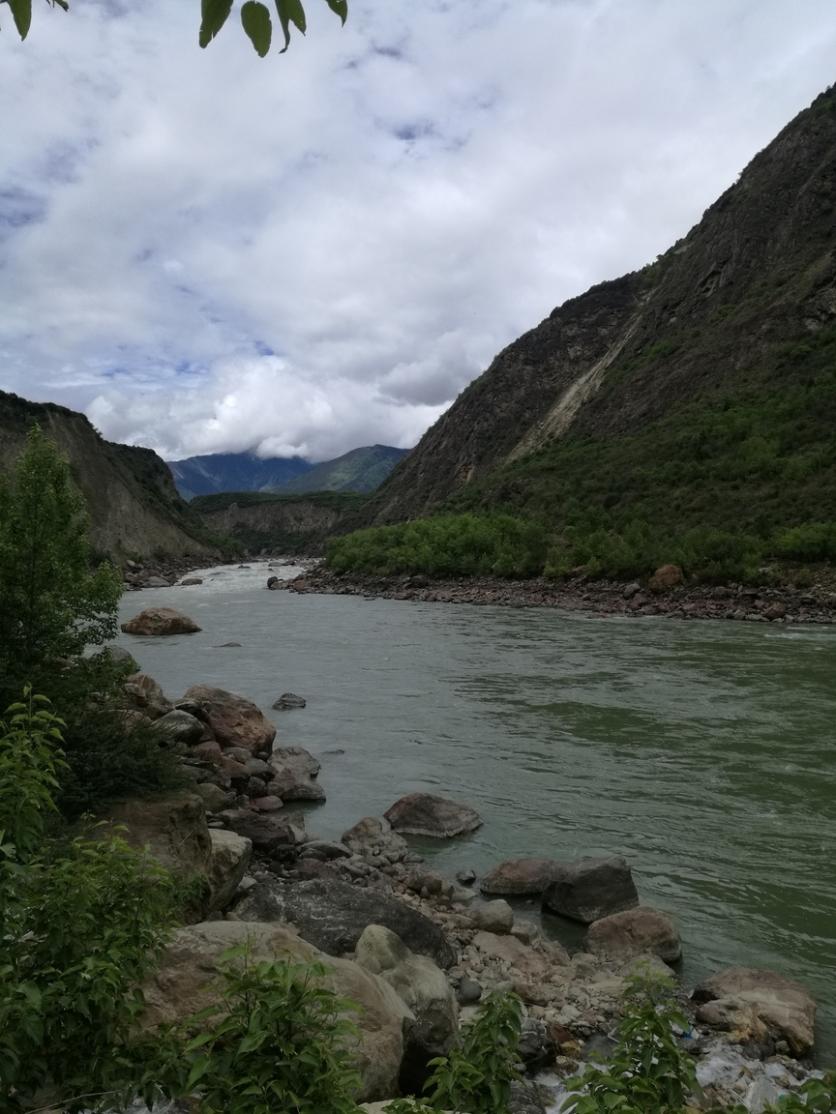 西藏自由行应该注意什么事项 西藏旅行有哪些好玩的景点