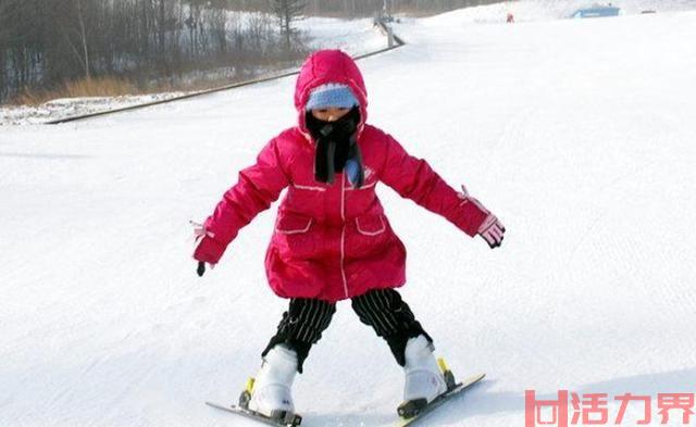 自由式滑雪有什么技巧？