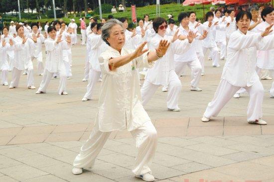 练太极拳，可防治心脏病