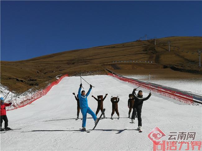 云南滑雪场哪家最好 石林冰雪海洋世界性价比最高