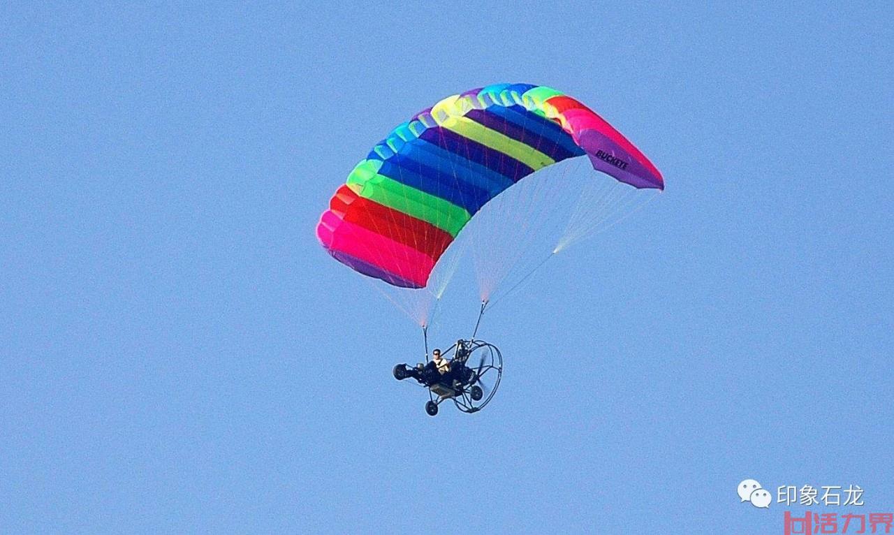 动力伞运动一次大概能飞多久？