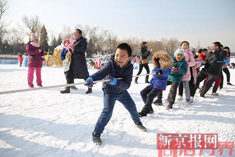 冬天玩什么？赏雪攀冰！感觉非常刺激，永无止境，人生没有终点