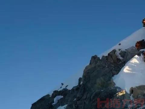 登顶珠峰对登山者来说意味着什么？