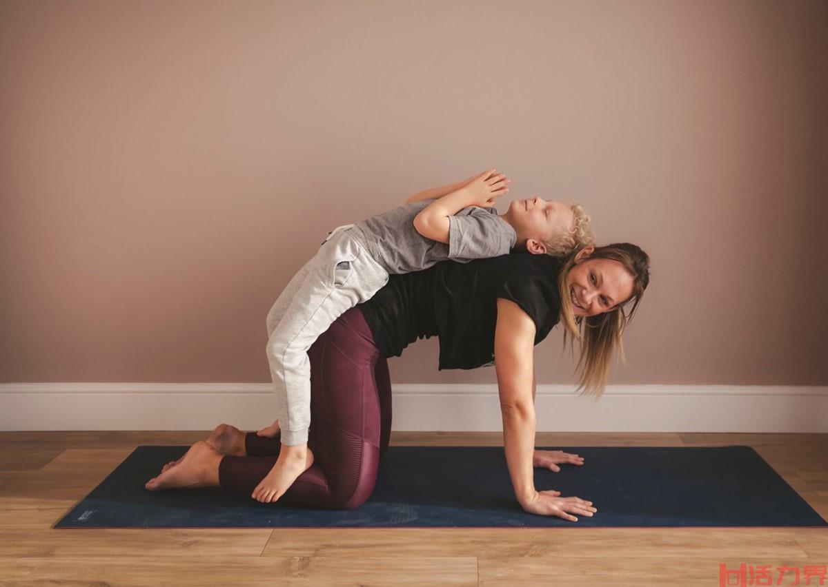 Parent-child yoga 亲子瑜伽